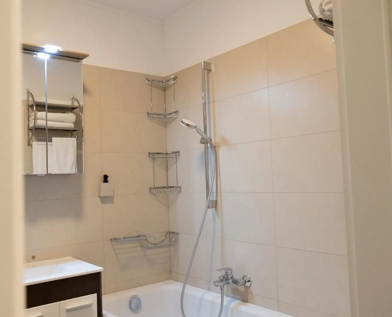 Mb Apartment & Free Parking Βιέννη